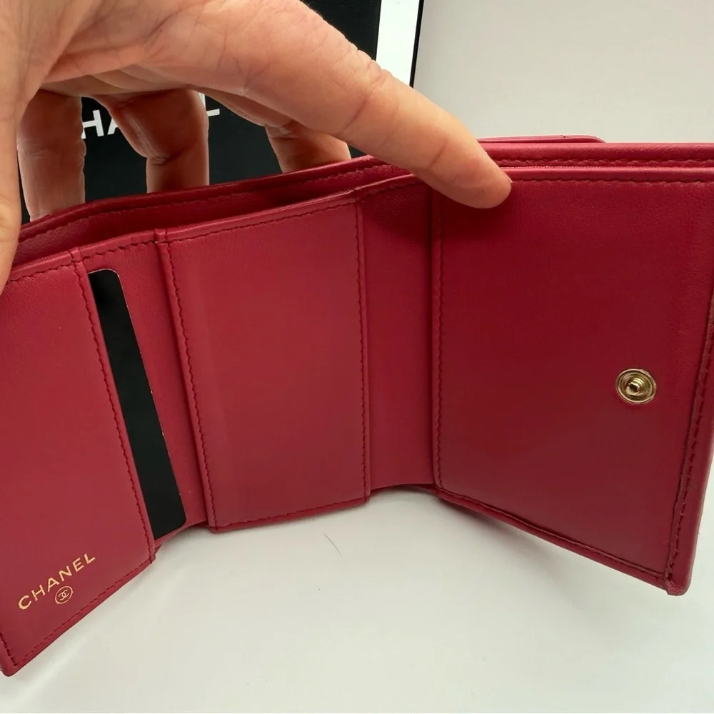 CHANEL Matelasse Classic Small Flap Wallet Tri-fold Pink - Picture 13 of 15
